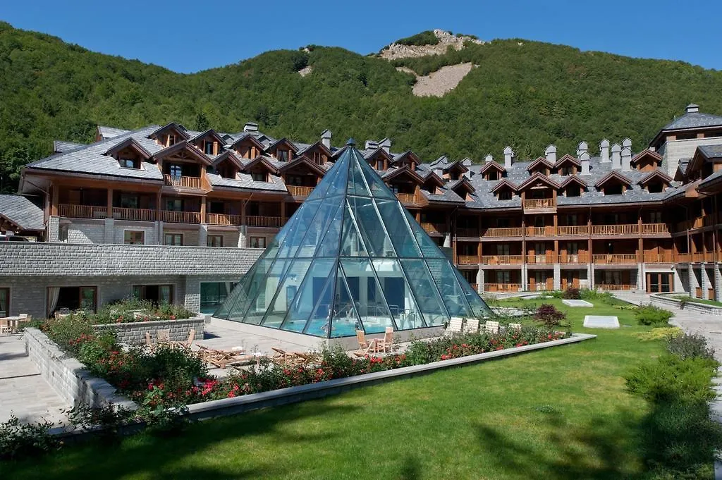 Val Di Luce Spa Resort Abetone Hotel